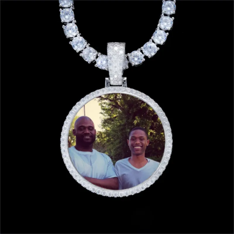 925S & VVS Moissanite 3D Circle Custom Picture Pendant made by The GUU Shop