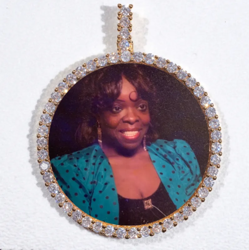 LARGE 3D CIRCLE CUSTOM PICTURE PENDANT sold by The GUU Shop