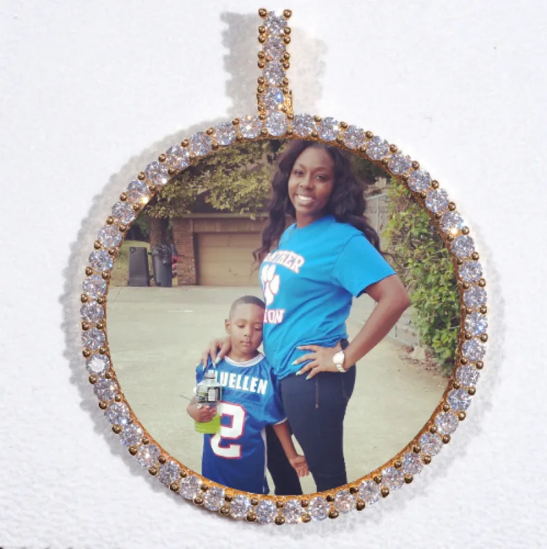 LARGE 3D CIRCLE CUSTOM PICTURE PENDANT sold by The GUU Shop