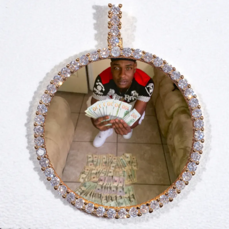 LARGE 3D CIRCLE CUSTOM PICTURE PENDANT made by The GUU Shop