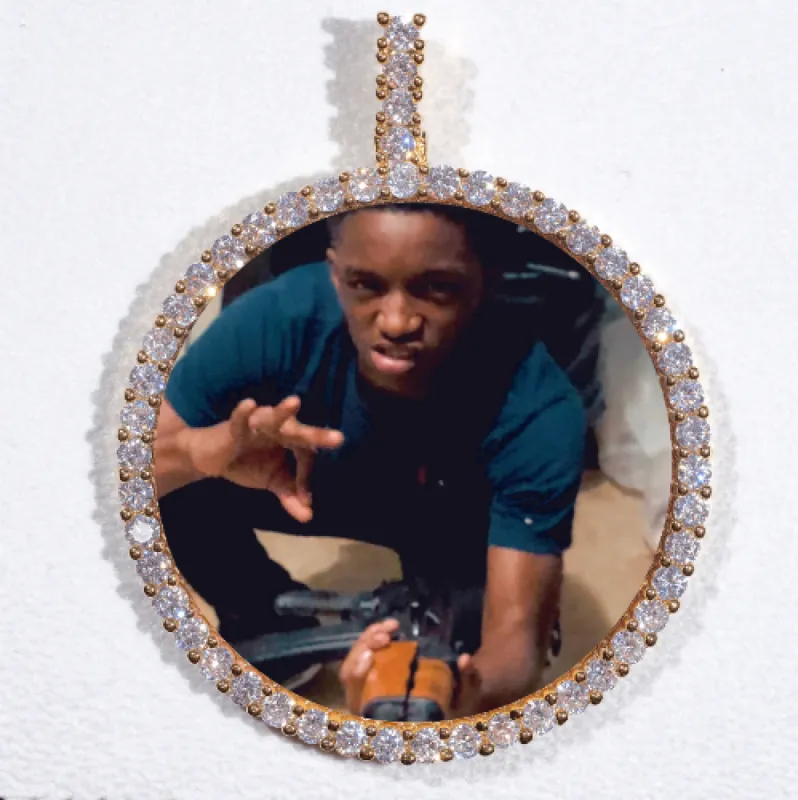 LARGE 3D CIRCLE CUSTOM PICTURE PENDANT made by The GUU Shop