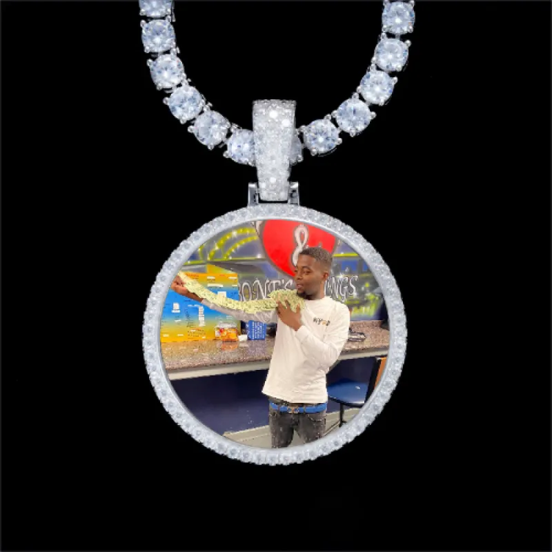 925S & VVS Moissanite 3D Circle Custom Picture Pendant sold by The GUU Shop