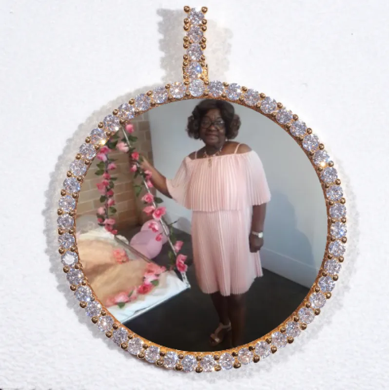 LARGE 3D CIRCLE CUSTOM PICTURE PENDANT sold by The GUU Shop