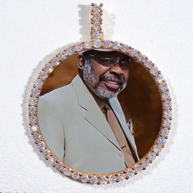 LARGE 3D CIRCLE CUSTOM PICTURE PENDANT made by The GUU Shop