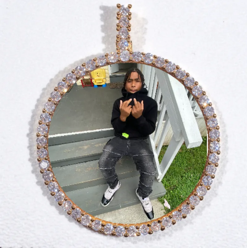 LARGE 3D CIRCLE CUSTOM PICTURE PENDANT made by The GUU Shop