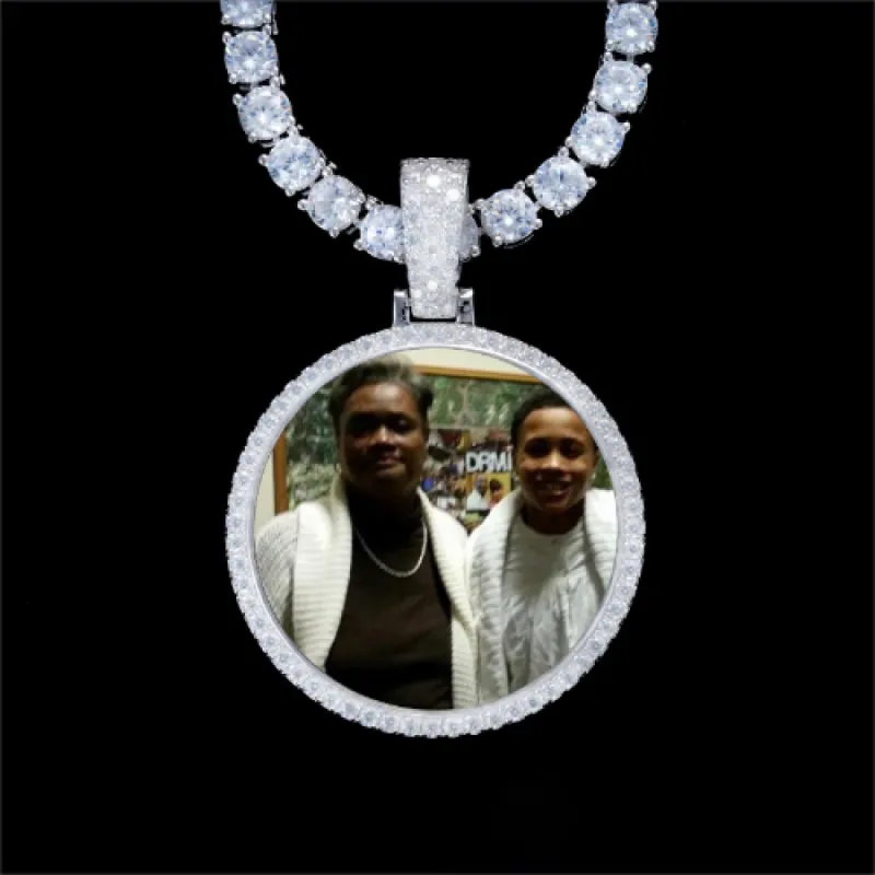 925S & VVS Moissanite 3D Circle Custom Picture Pendant made by The GUU Shop