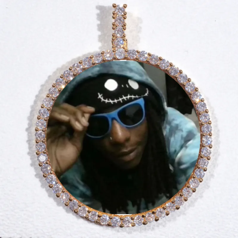 LARGE 3D CIRCLE CUSTOM PICTURE PENDANT made by The GUU Shop