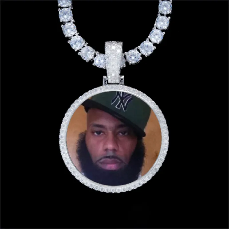 925S & VVS Moissanite 3D Circle Custom Picture Pendant made by The GUU Shop