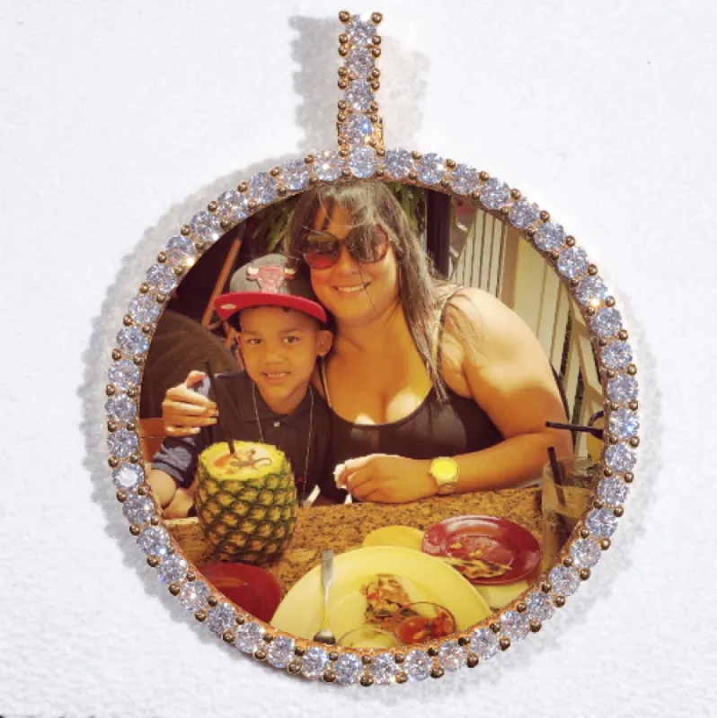 LARGE 3D CIRCLE CUSTOM PICTURE PENDANT sold by The GUU Shop
