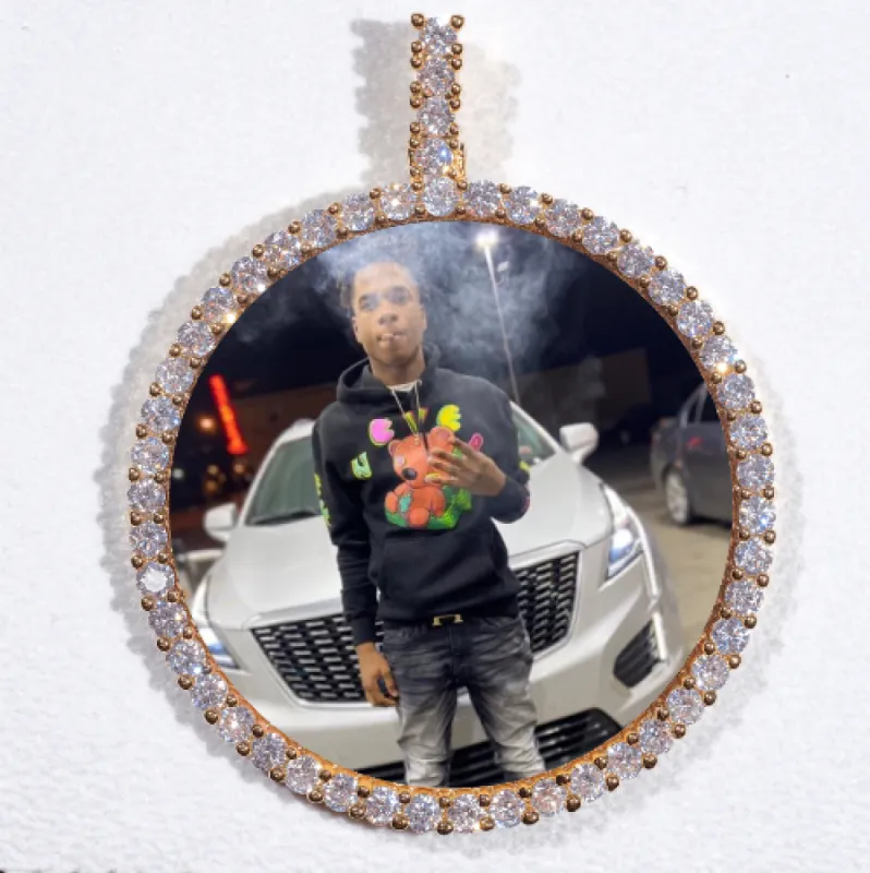 LARGE 3D CIRCLE CUSTOM PICTURE PENDANT made by The GUU Shop