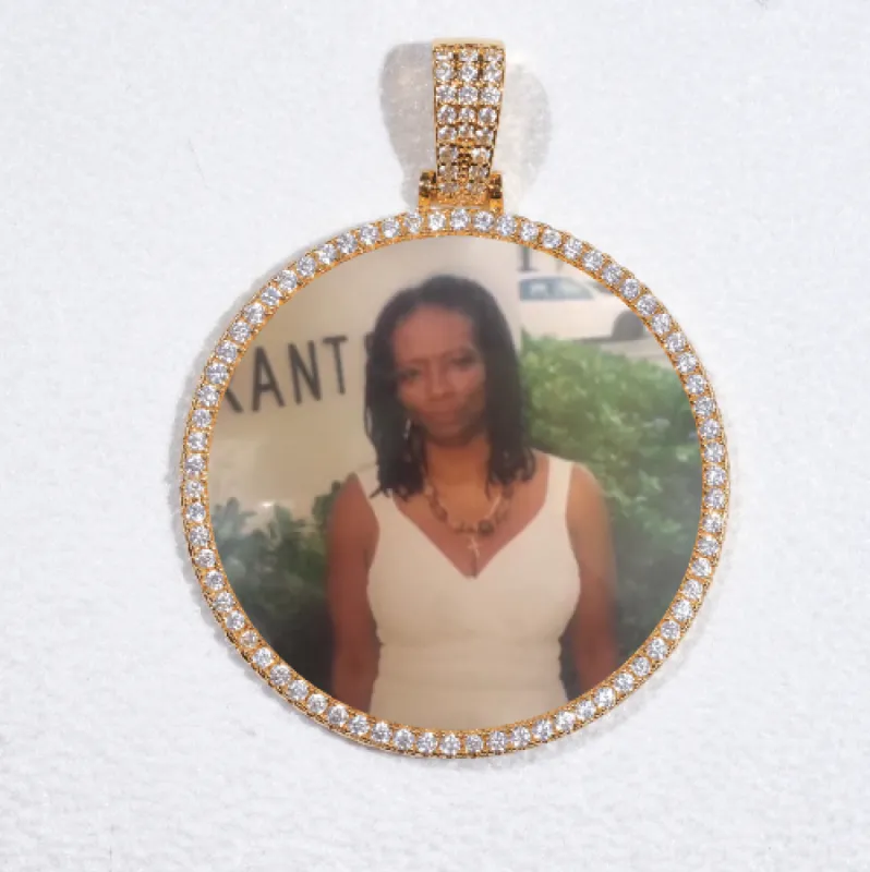 MEDIUM 3D CIRCLE CUSTOM PICTURE PENDANT sold by The GUU Shop