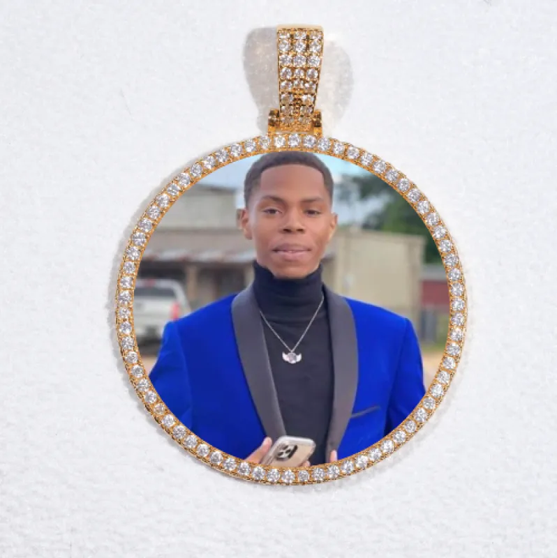 MEDIUM 3D CIRCLE CUSTOM PICTURE PENDANT sold by The GUU Shop