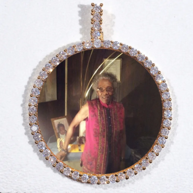 LARGE 3D CIRCLE CUSTOM PICTURE PENDANT sold by The GUU Shop