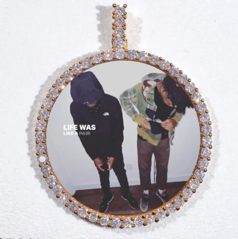 LARGE 3D CIRCLE CUSTOM PICTURE PENDANT made by The GUU Shop