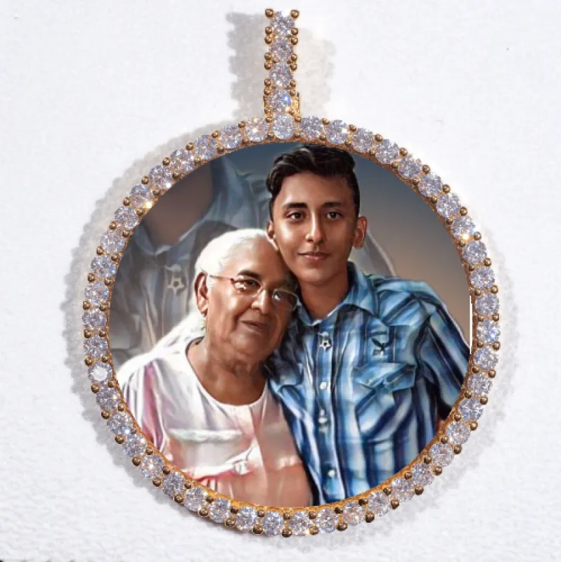 LARGE 3D CIRCLE CUSTOM PICTURE PENDANT made by The GUU Shop