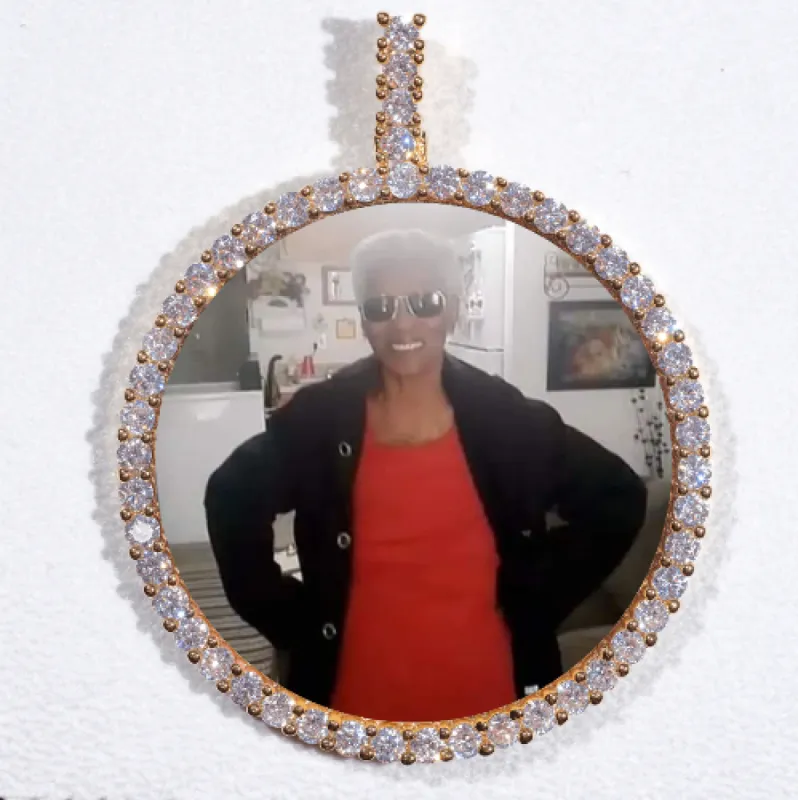 LARGE 3D CIRCLE CUSTOM PICTURE PENDANT sold by The GUU Shop