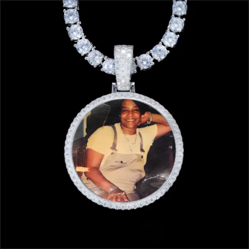 925S & VVS Moissanite 3D Circle Custom Picture Pendant sold by The GUU Shop