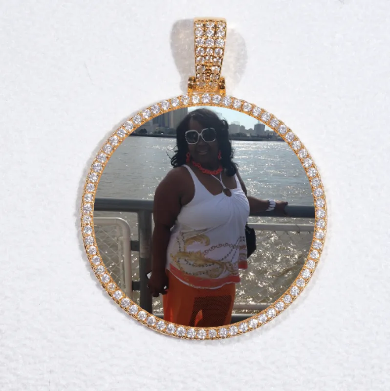 MEDIUM 3D CIRCLE CUSTOM PICTURE PENDANT sold by The GUU Shop