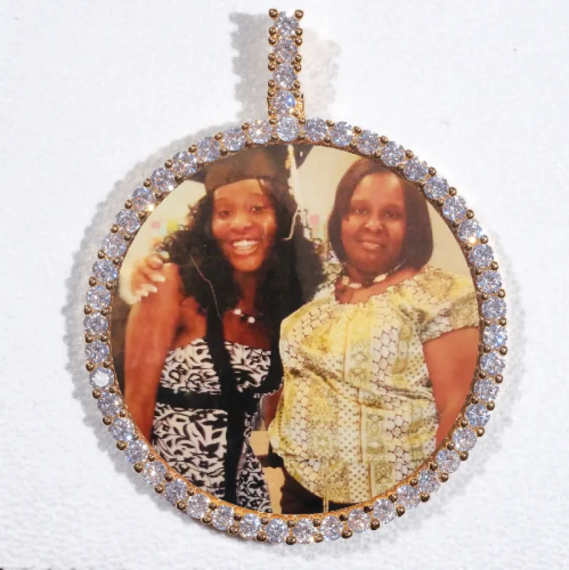 LARGE 3D CIRCLE CUSTOM PICTURE PENDANT sold by The GUU Shop
