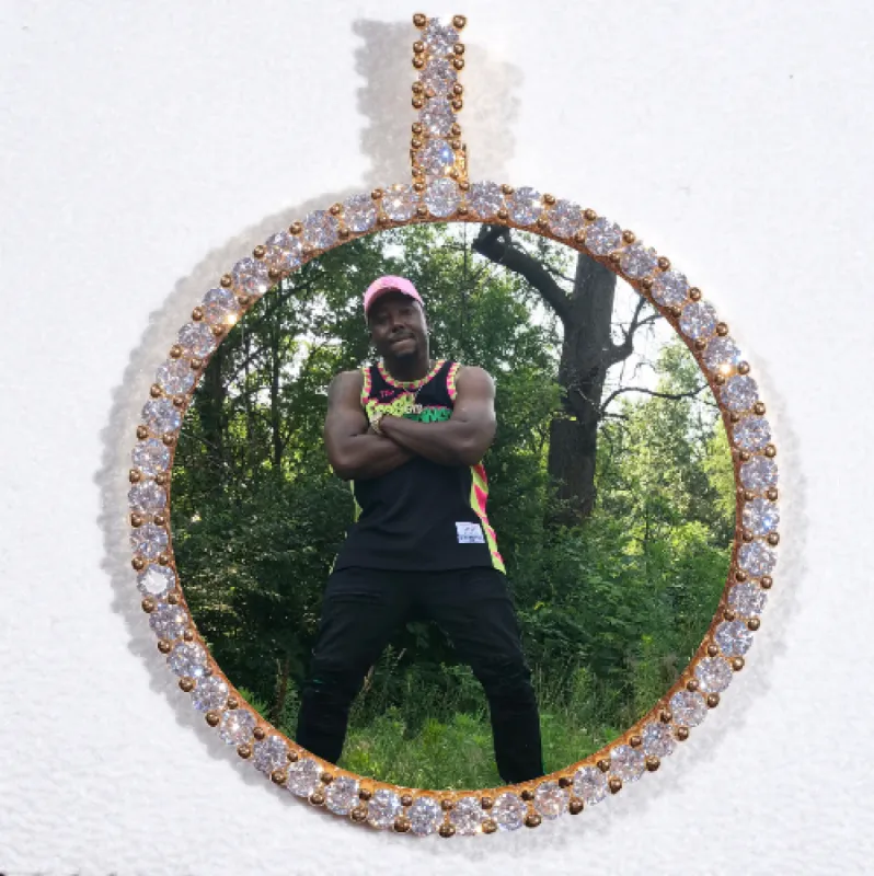 LARGE 3D CIRCLE CUSTOM PICTURE PENDANT sold by The GUU Shop