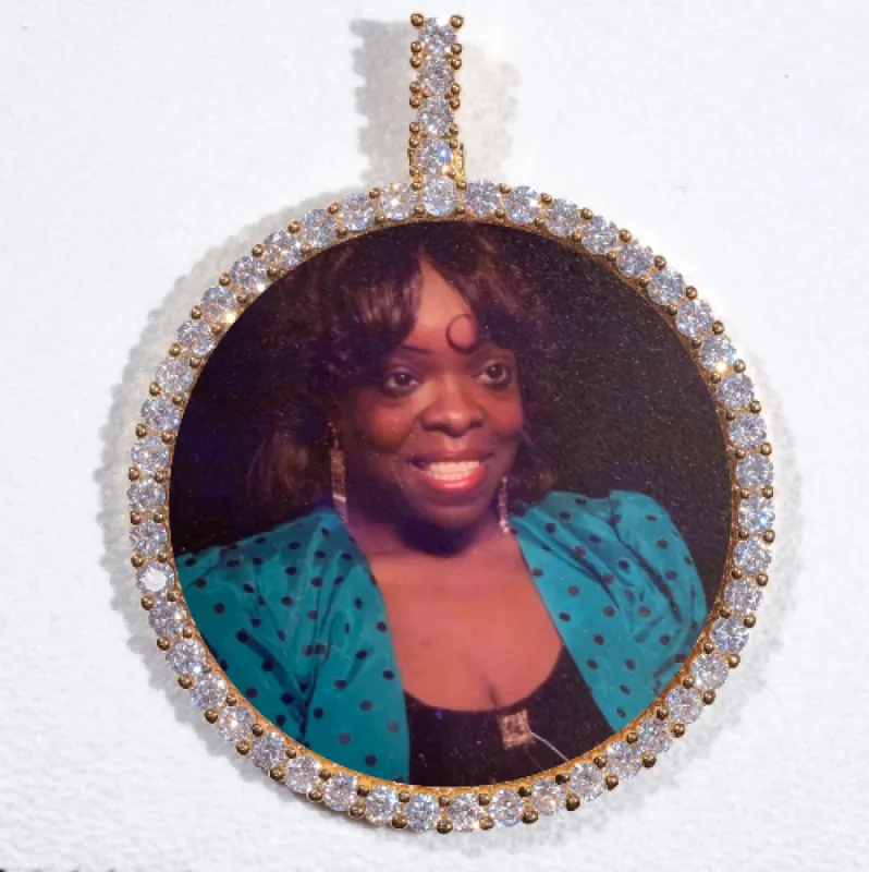 LARGE 3D CIRCLE CUSTOM PICTURE PENDANT sold by The GUU Shop