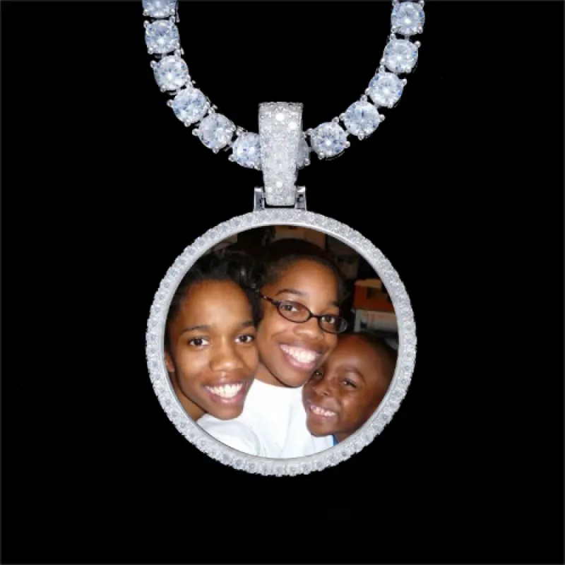 925S & VVS Moissanite 3D Circle Custom Picture Pendant sold by The GUU Shop
