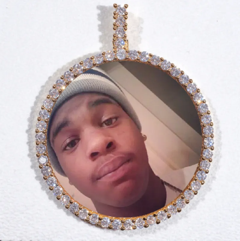 LARGE 3D CIRCLE CUSTOM PICTURE PENDANT made by The GUU Shop