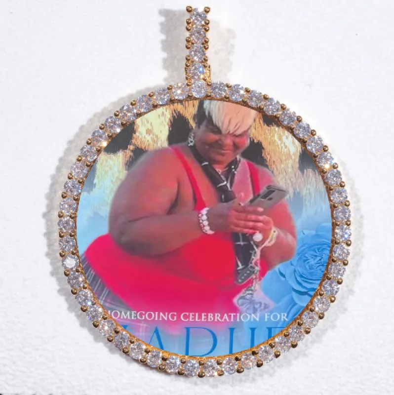 LARGE 3D CIRCLE CUSTOM PICTURE PENDANT sold by The GUU Shop