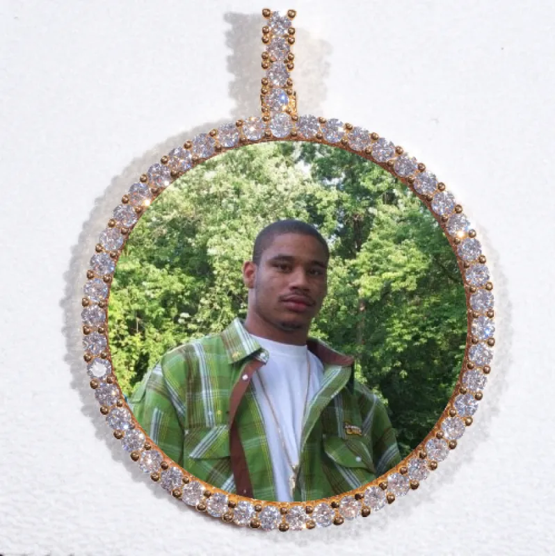LARGE 3D CIRCLE CUSTOM PICTURE PENDANT sold by The GUU Shop