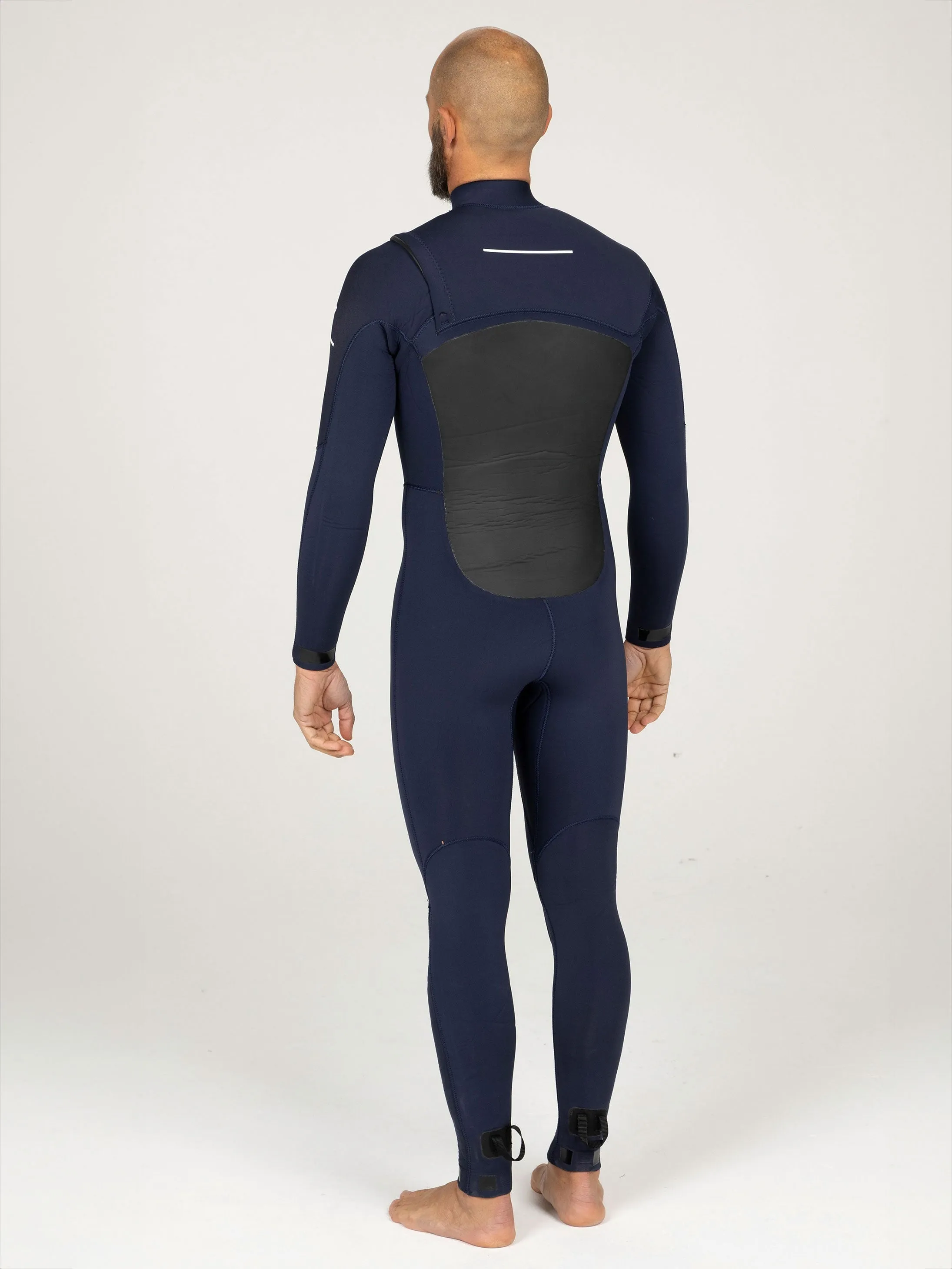Men's Nieuwland 4.5/3.5mm Yulex® Chest Zip Wetsuit sold by Finisterre product image thumbnail 4