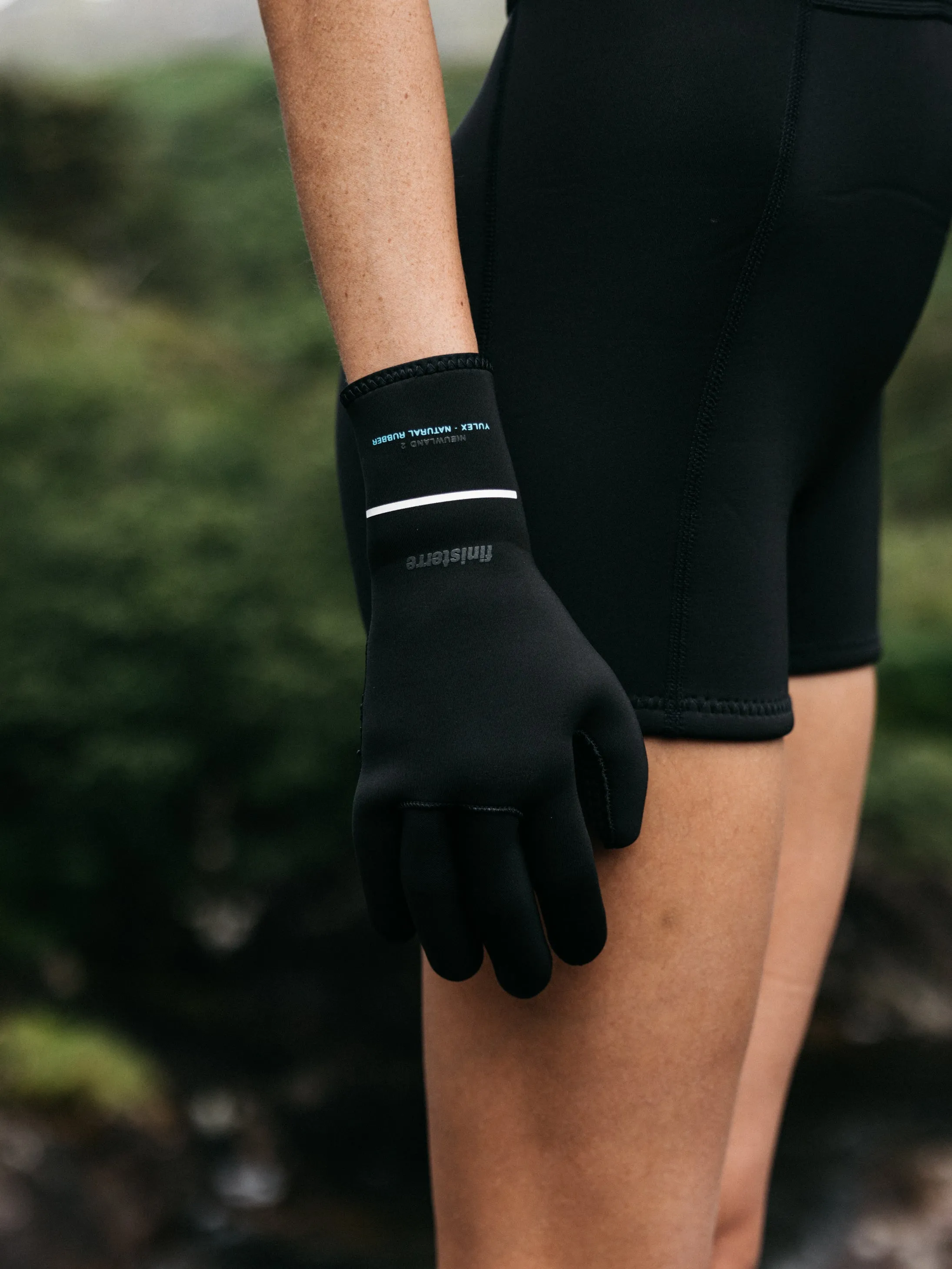 Nieuwland 3s Yulex® Gloves sold by Finisterre product image thumbnail 4