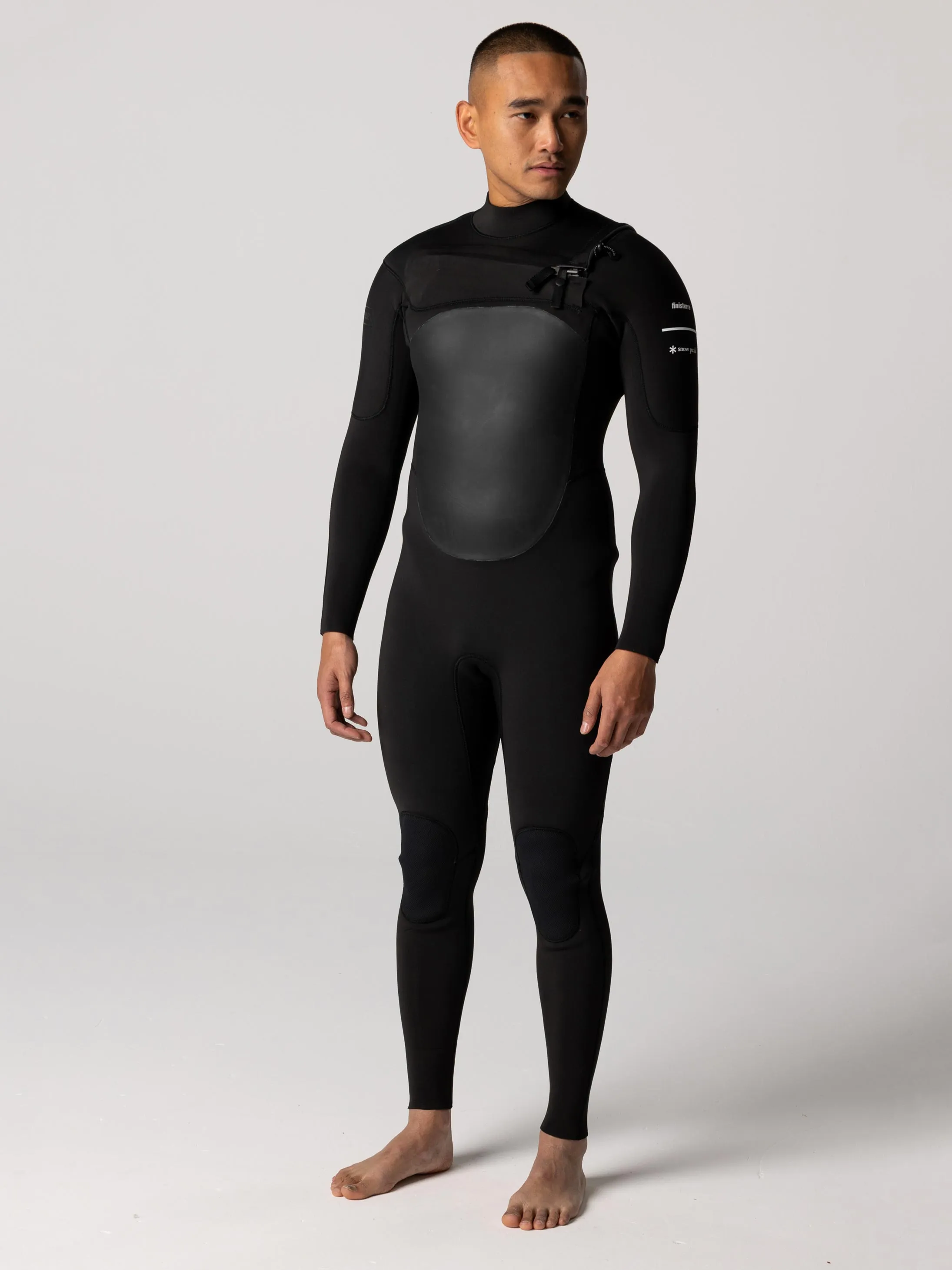 Men's Finisterre + Snow Peak 3.5/2.5mm Yulex® Chest Zip Wetsuit sold by Finisterre product image thumbnail 4