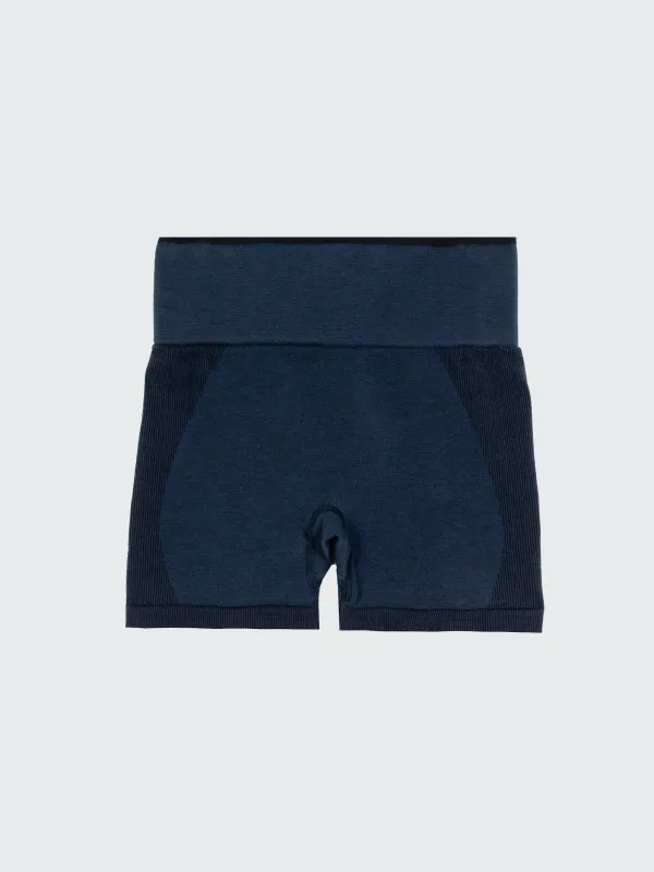 Women's Ria Seamless Short made by Finisterre