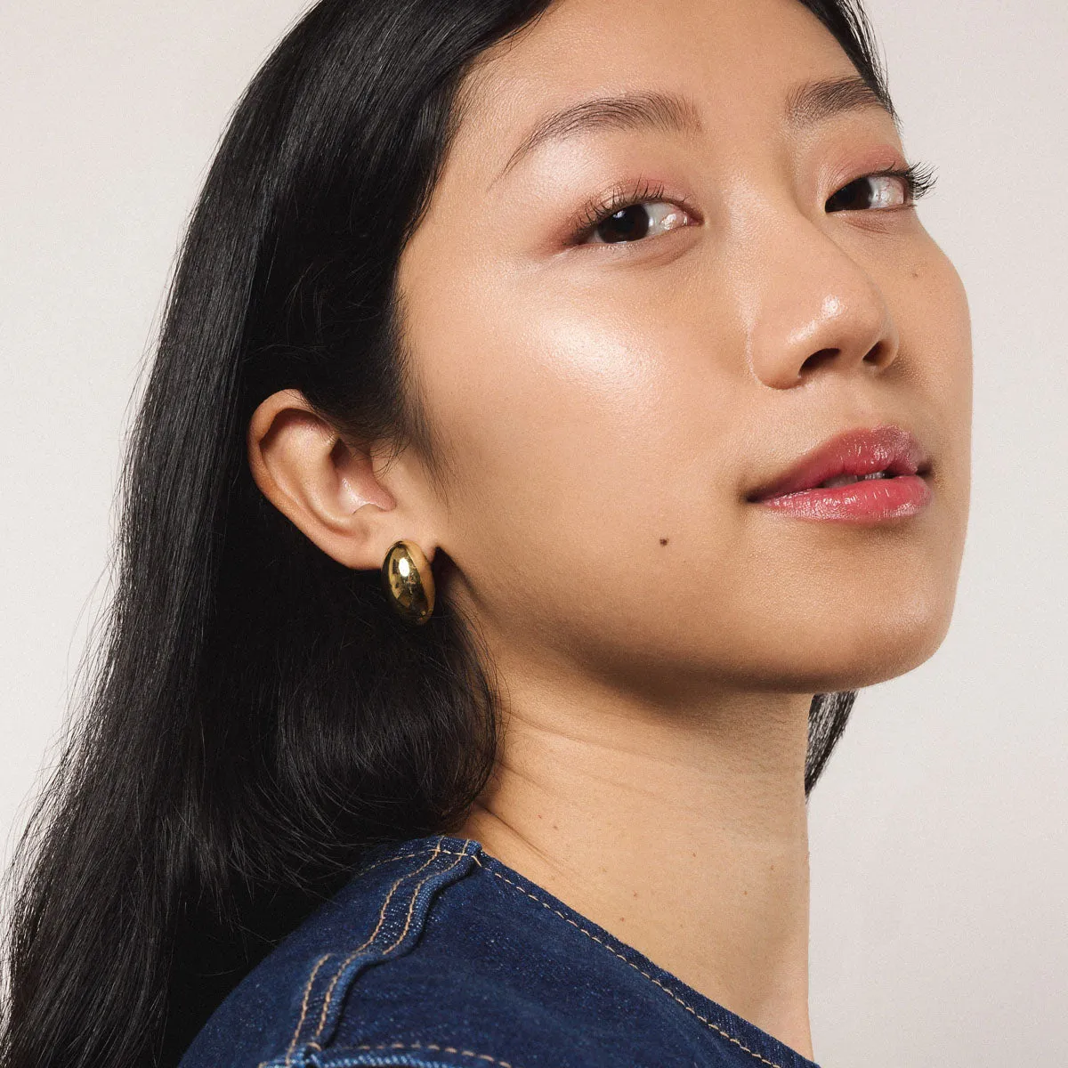 Oval Studs sold by Maison Miru product image thumbnail 2