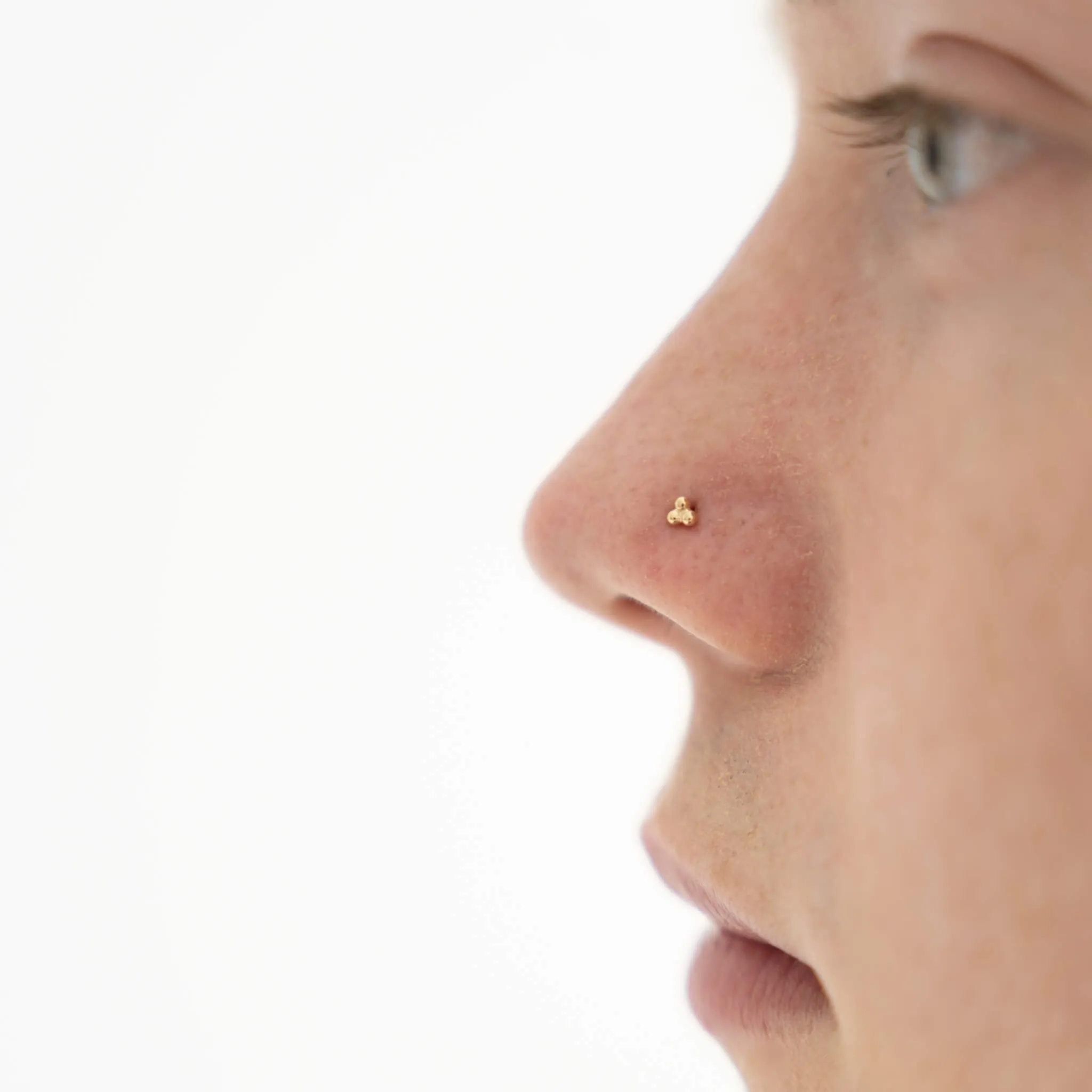 Trinity Stud L-Shape Nose Ring in 14k Gold sold by Maison Miru product image thumbnail 2