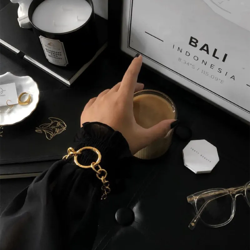 Sample Item: Bubble Bracelet sold by Maison Miru
