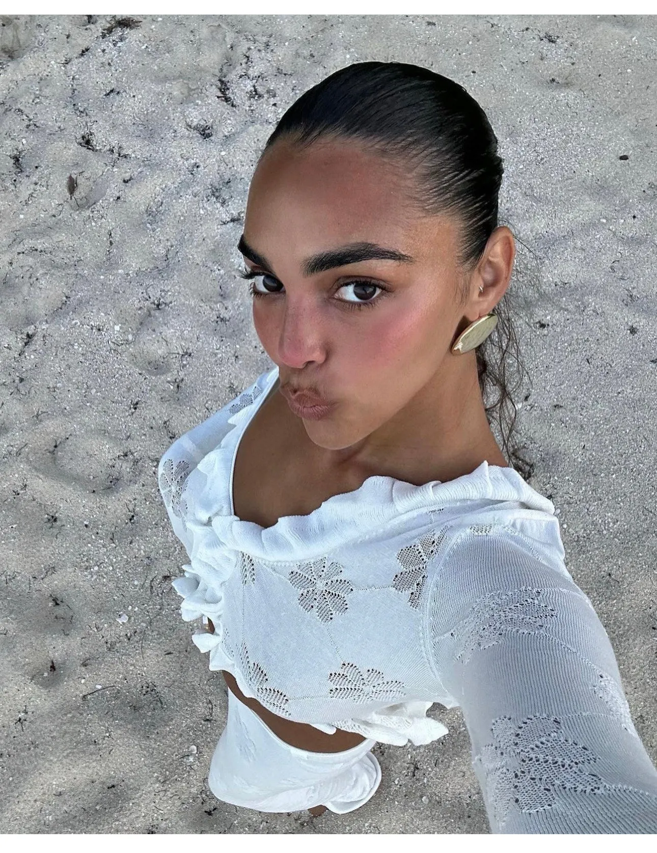 Vanessa Cardigan - Venetian White sold by Asta Resort product image thumbnail 4