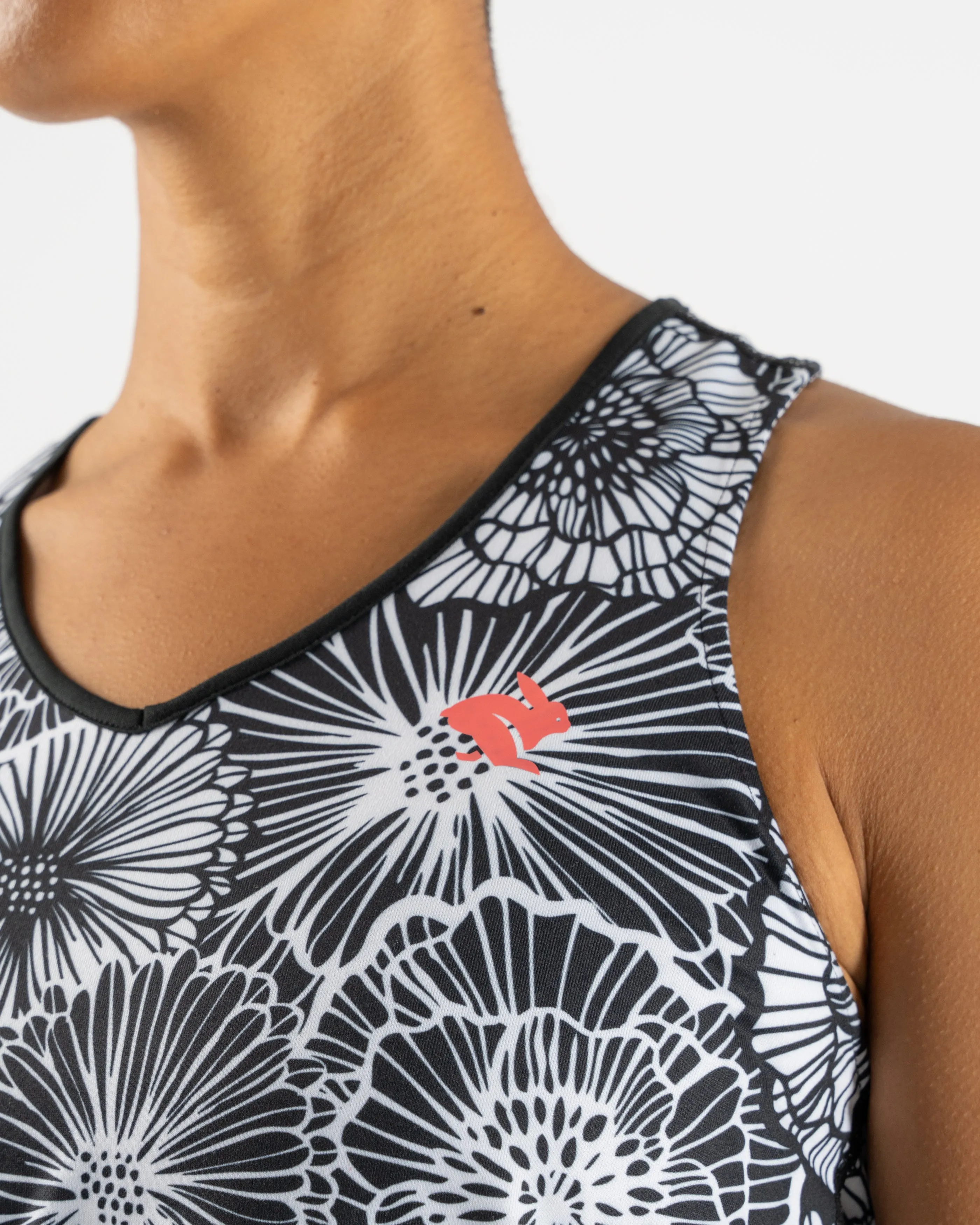 EZ Vee Tank sold by rabbit product image thumbnail 5