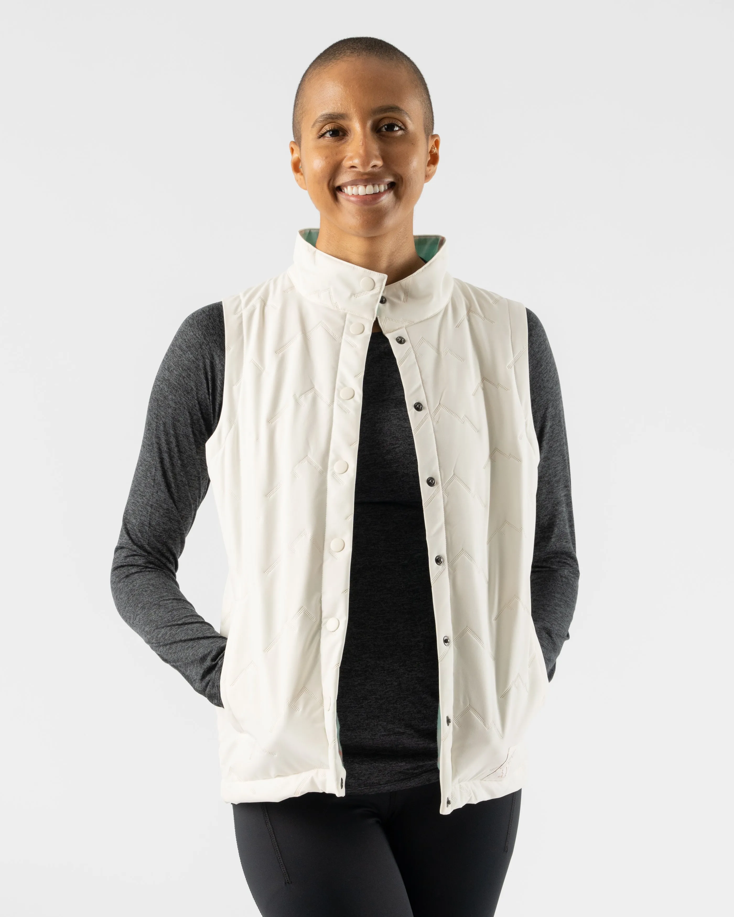 Dawn To Dusk Vest sold by rabbit product image thumbnail 3