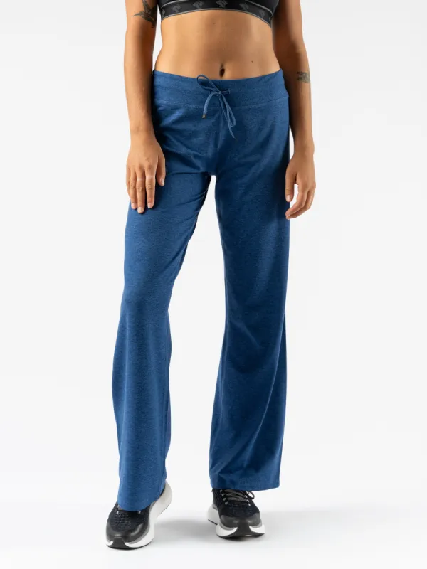 EZ Pants sold by rabbit