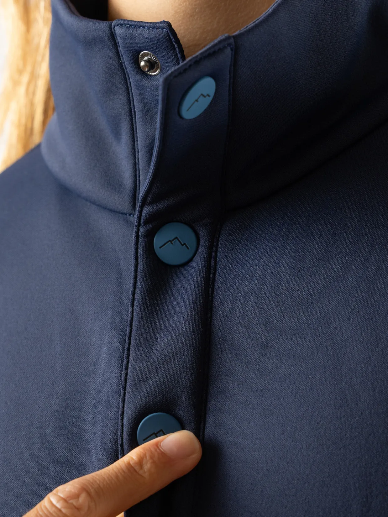 Backcountry Fleece Pullover sold by rabbit product image thumbnail 2