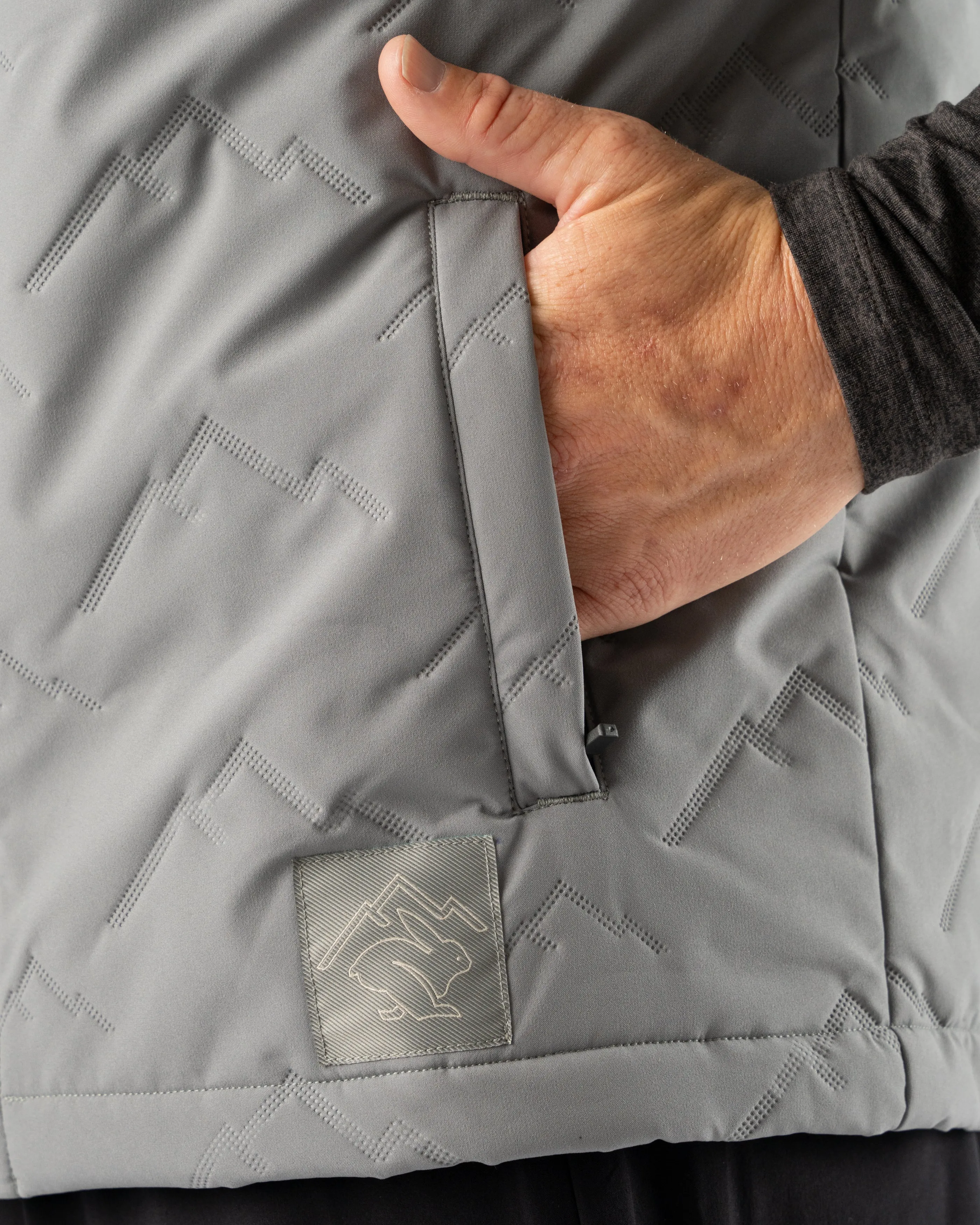 Dawn To Dusk Vest sold by rabbit product image thumbnail 4