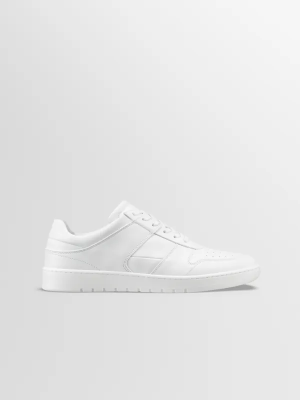 Aventino in Triple White sold by Koio
