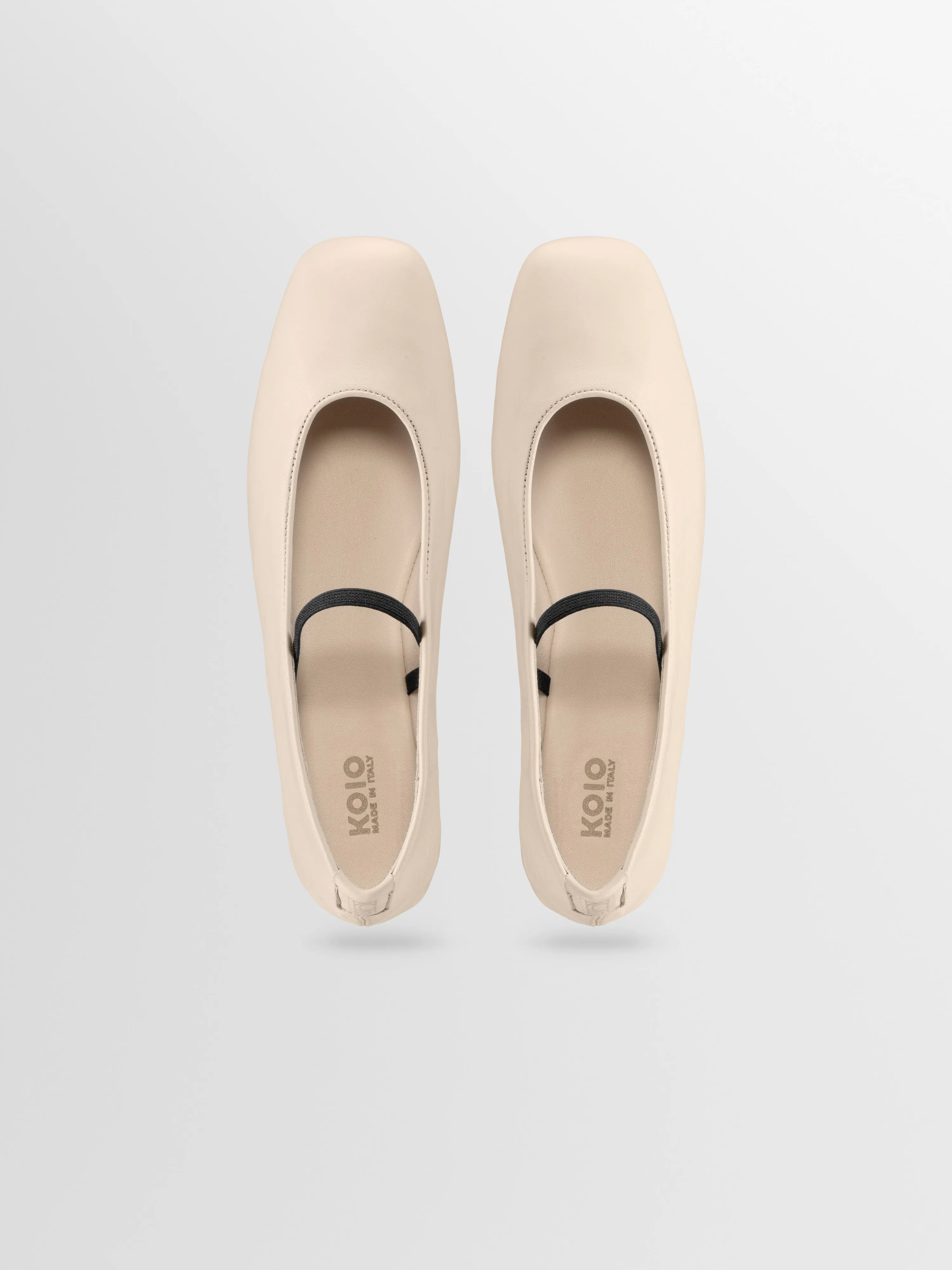 Aurora in Ecru sold by Koio product image thumbnail 3