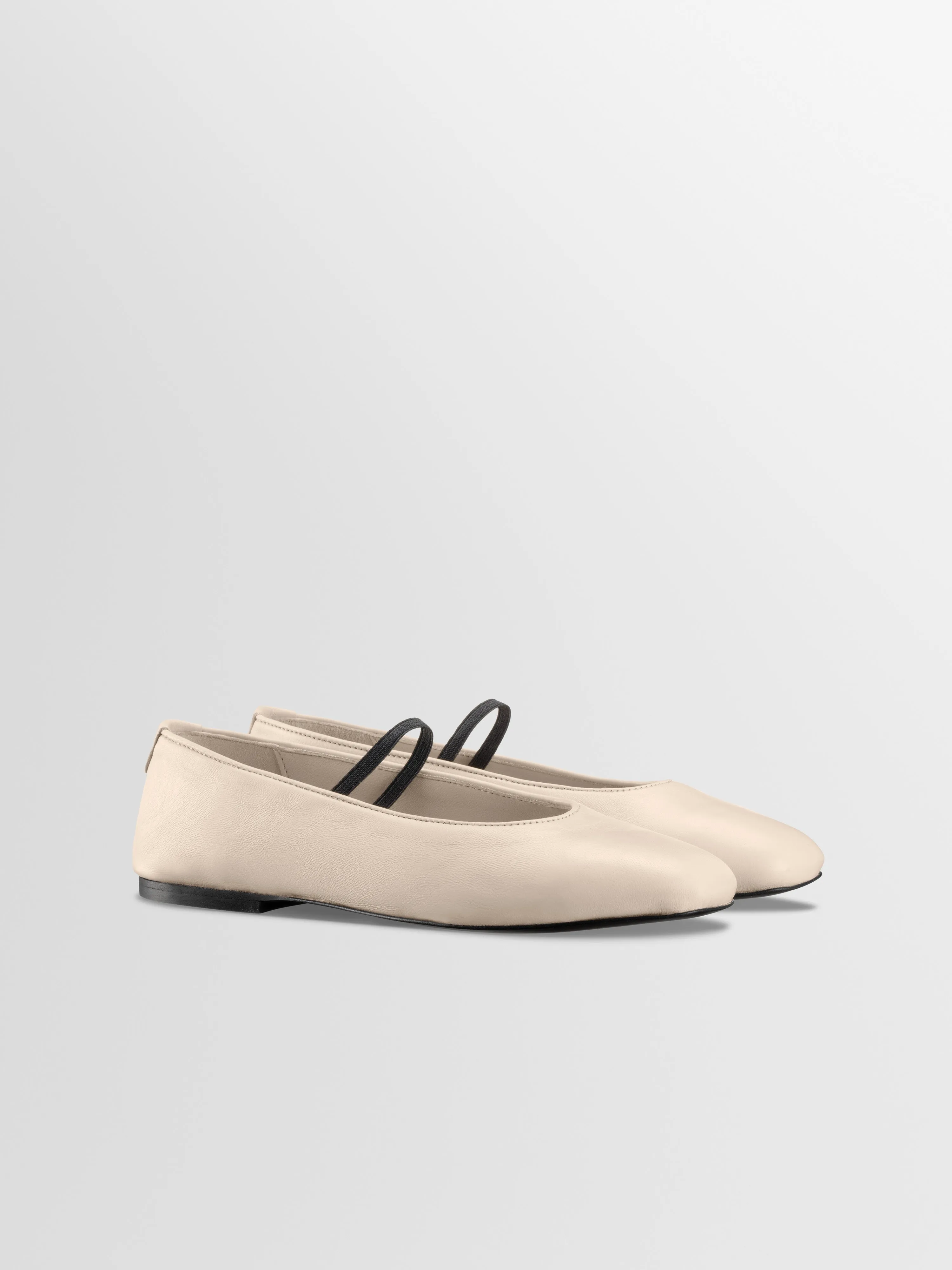 Aurora in Ecru sold by Koio product image thumbnail 2