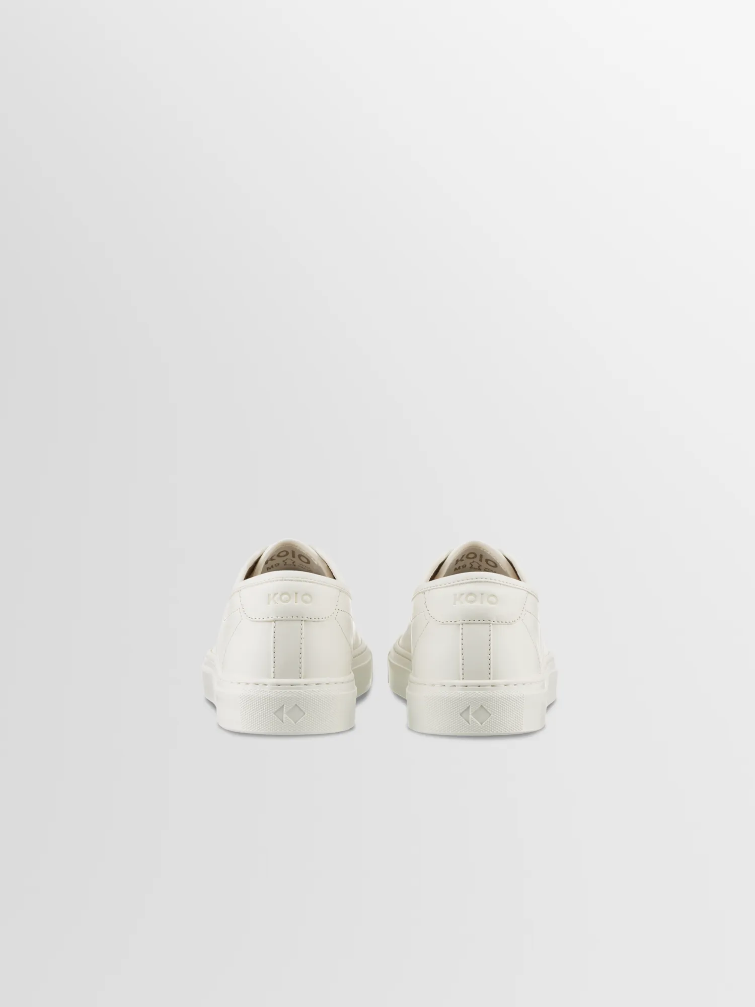 Portofino Leather Sneaker in Antique White sold by Koio product image thumbnail 4