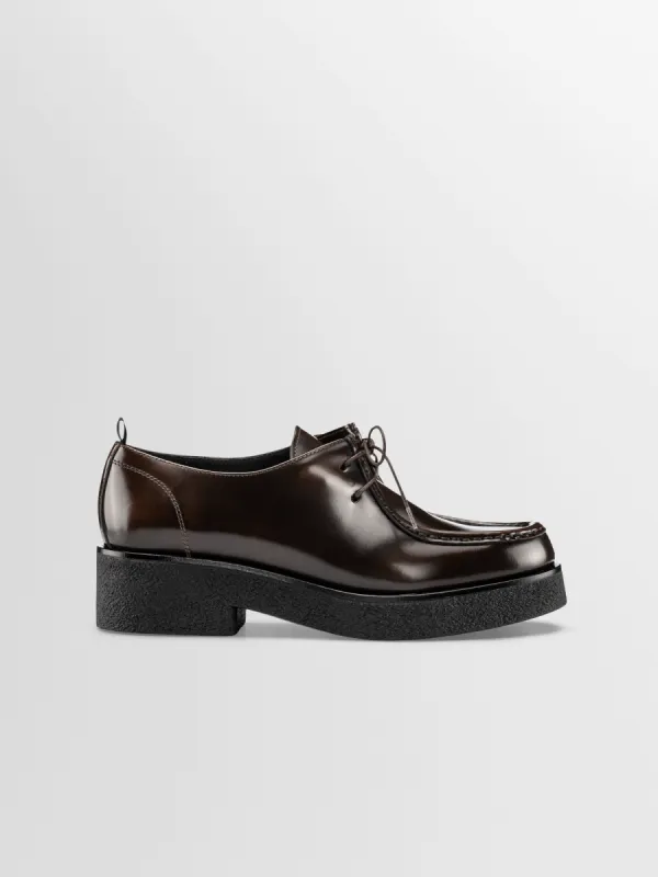 Siena in Glossed Walnut sold by Koio