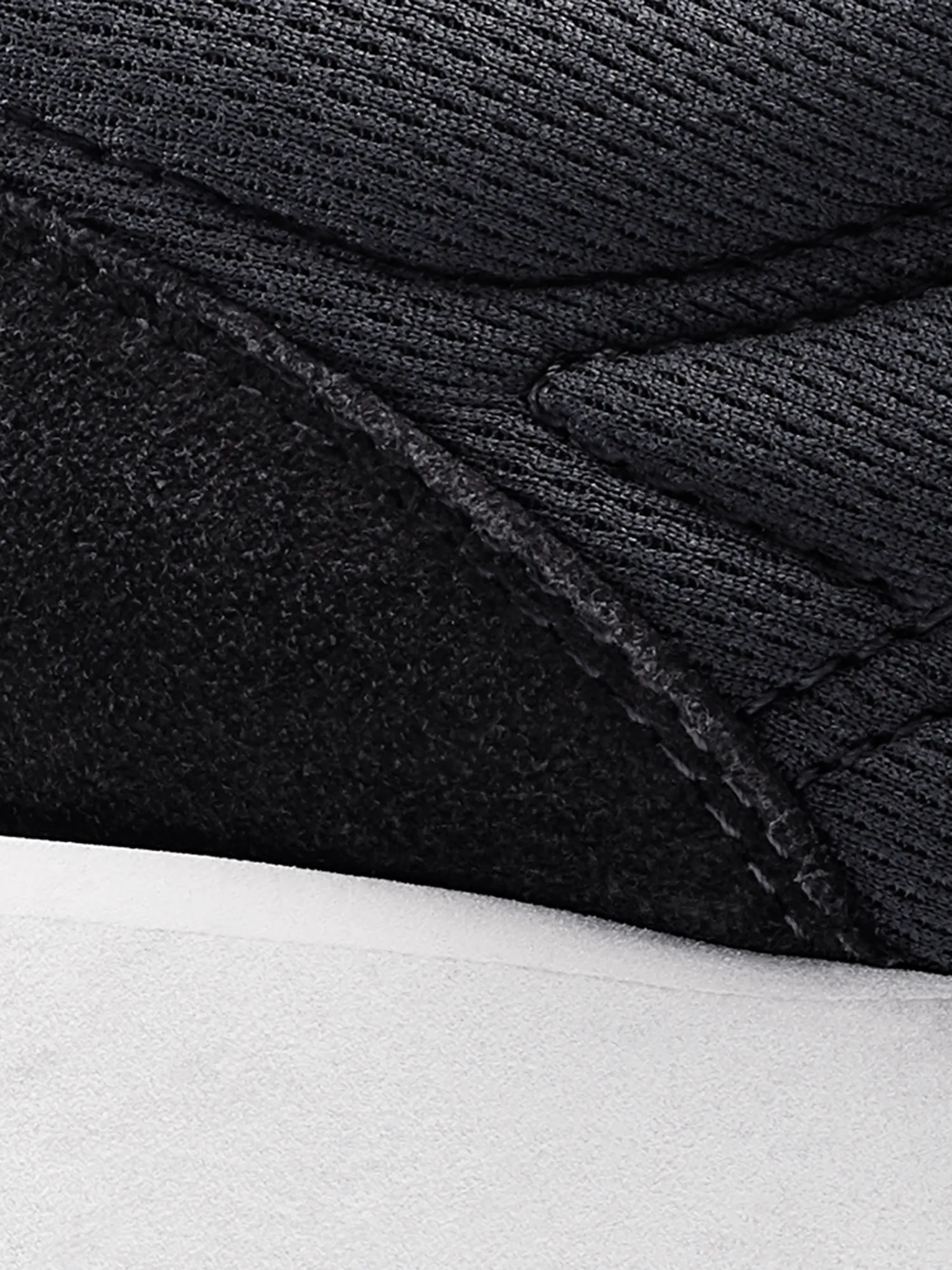 Retro Runner in Night sold by Koio product image thumbnail 5