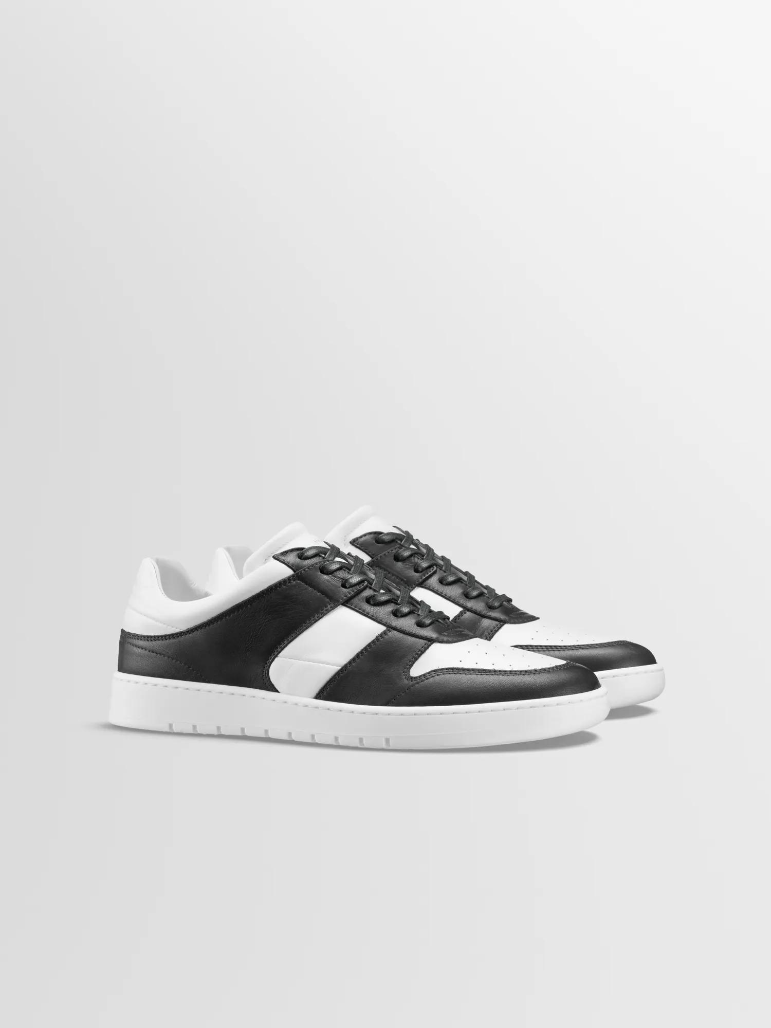 Aventino in Panda sold by Koio product image thumbnail 2