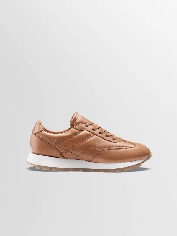 Retro Runner in Castagna sold by Koio